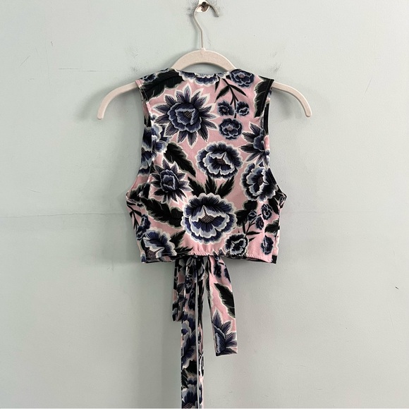 Show Me Your Mumu The Conga Baja Bloom Crinkle Stretch Pink V-Neck Wrap Top - Picture 5 of 8